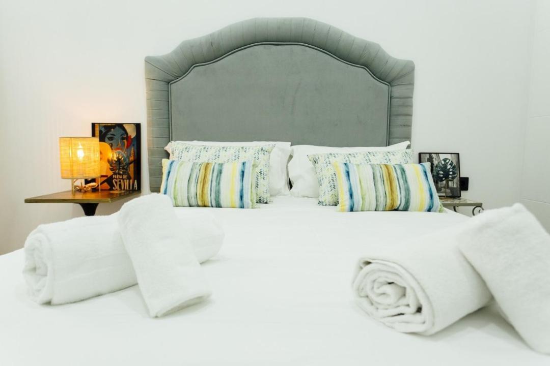 塞维利亚Modern With Seasonal Swimming Pool- 1Bd 1Bth- Goyeneta公寓 外观 照片